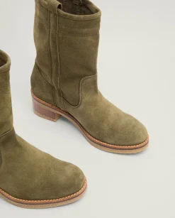 Botas Planas Kaki Con Tiradores Paula