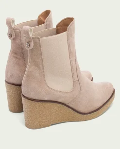 Botines De Cuña Arena Con Elasticos Malena
