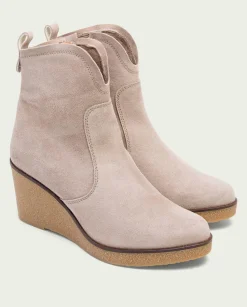 Botines De Cuña Arena Con Cremallera Mabel