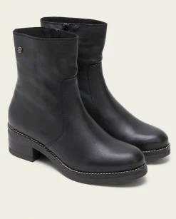 Botines Planos Negros Con Cremallera Pax