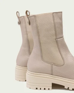 Botines Planos Taupe Con Elasticos Shelby